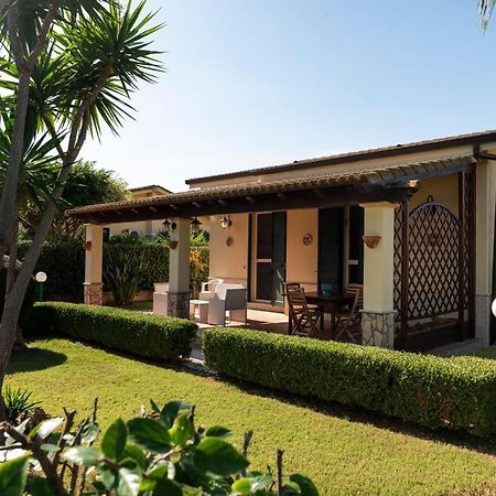 Villa Plumeria Campofelice Di Roccella Buitenkant foto