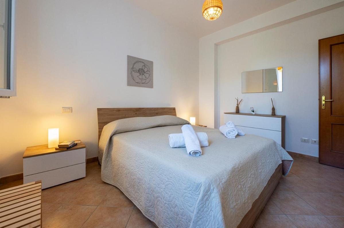 Villa Plumeria Campofelice Di Roccella Buitenkant foto